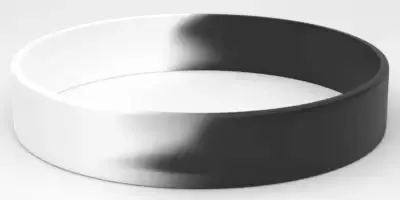 Black / White Black / White