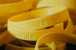 CustomFlyingDiscs.Com