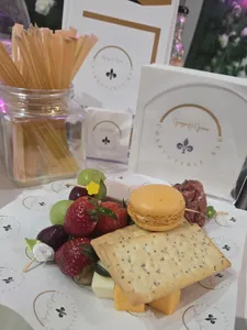 CustomFlyingDiscs.Com - Custom Paper Beverage Napkin