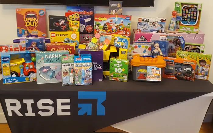 CustomFlyingDiscs.Com