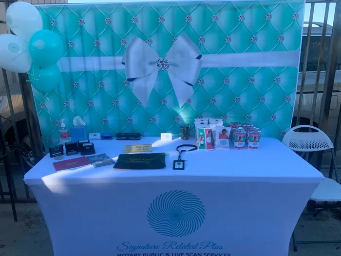 CustomFlyingDiscs.Com