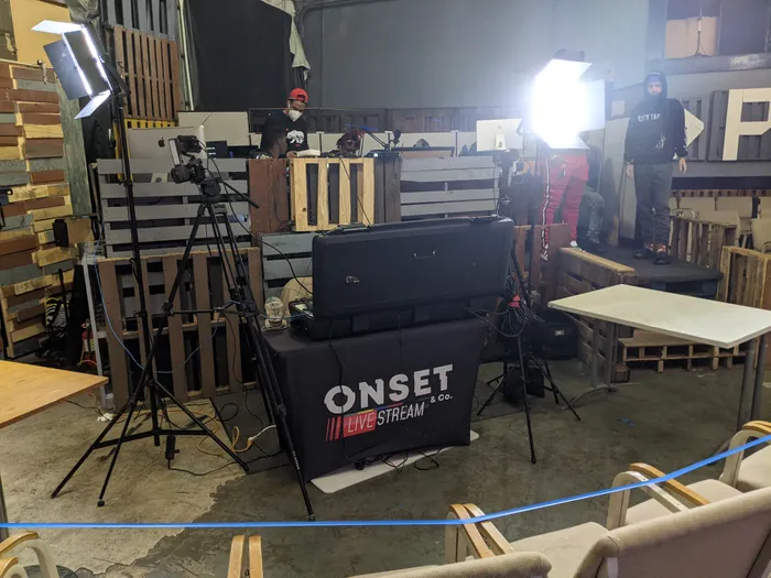 CustomFlyingDiscs.Com