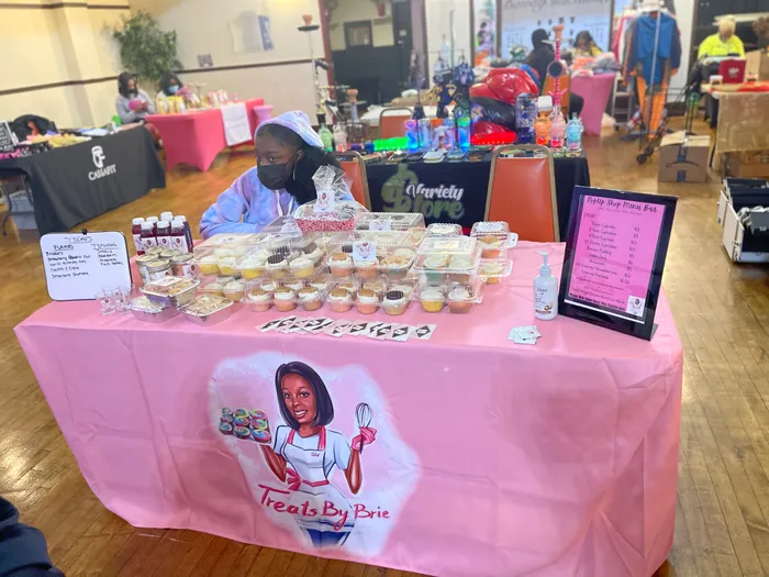 CustomFlyingDiscs.Com