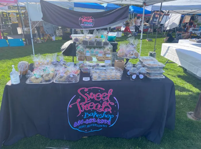 CustomFlyingDiscs.Com