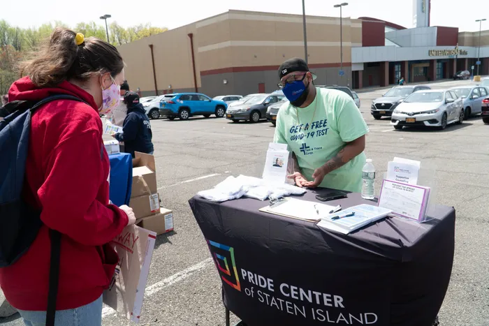 CustomFlyingDiscs.Com