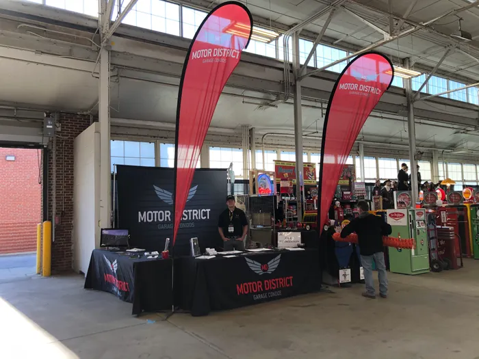 CustomFlyingDiscs.Com