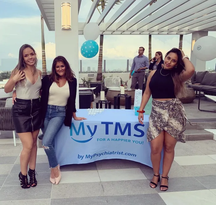 CustomFlyingDiscs.Com