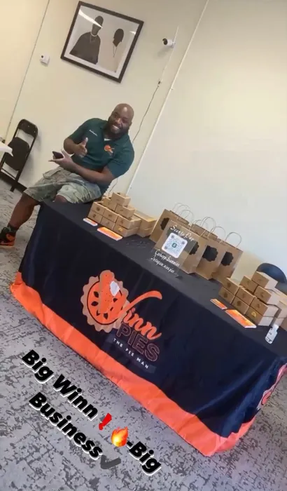 CustomFlyingDiscs.Com