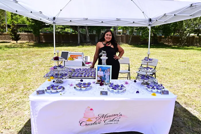 CustomFlyingDiscs.Com