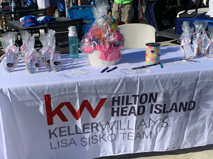 CustomFlyingDiscs.Com