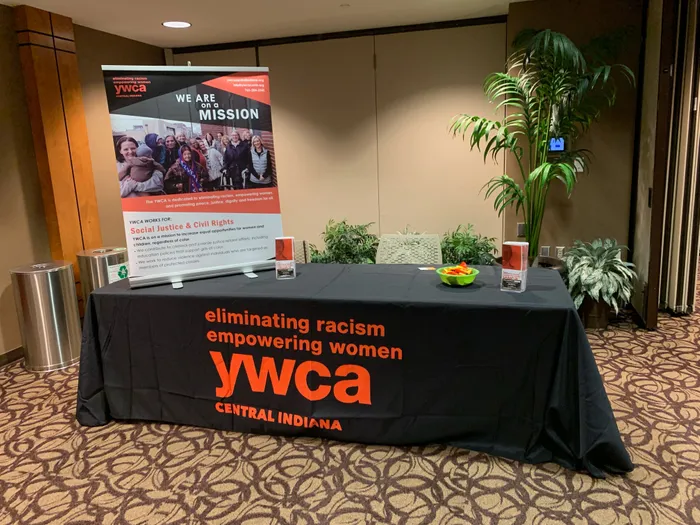 CustomFlyingDiscs.Com