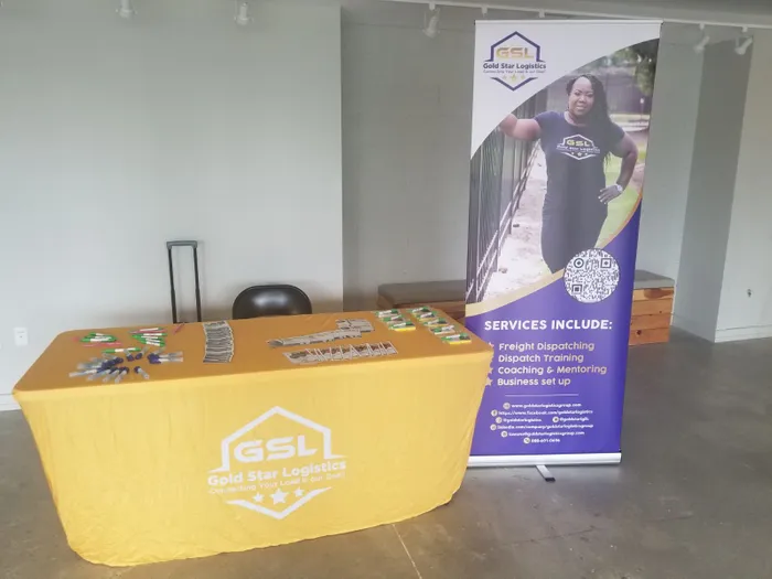 CustomFlyingDiscs.Com