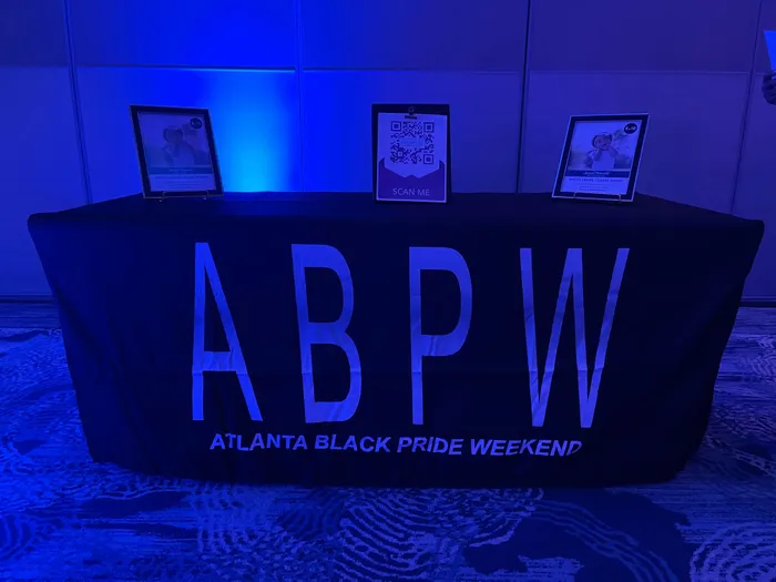 CustomFlyingDiscs.Com