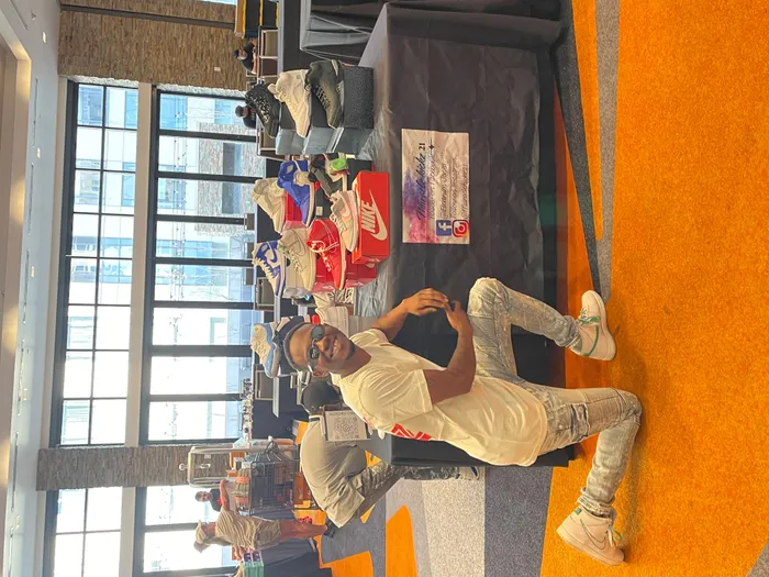 CustomFlyingDiscs.Com