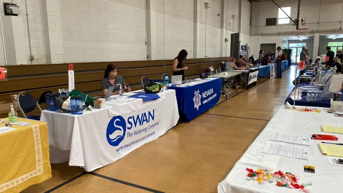 CustomFlyingDiscs.Com