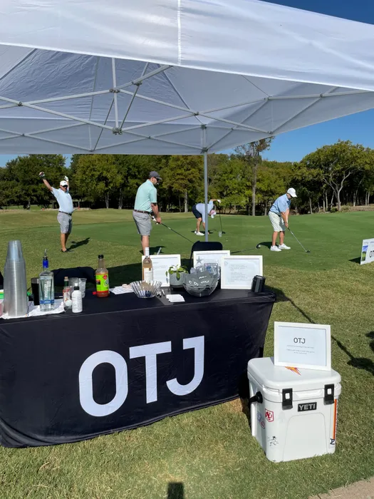 CustomFlyingDiscs.Com