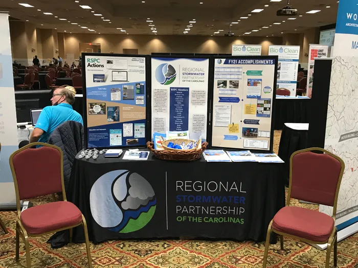 CustomFlyingDiscs.Com