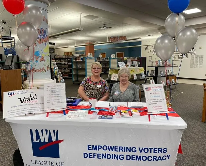 CustomFlyingDiscs.Com