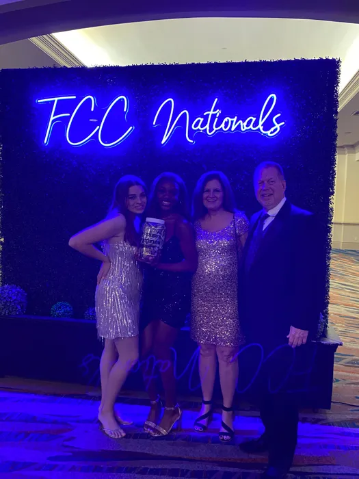 CustomFlyingDiscs.Com