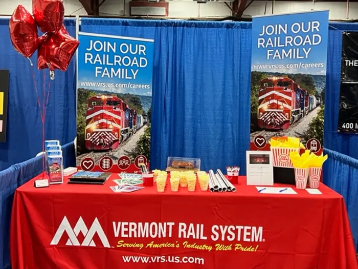 CustomFlyingDiscs.Com