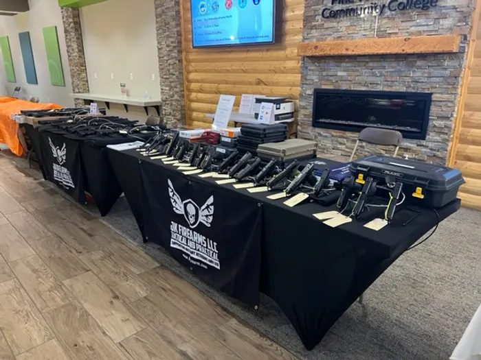 CustomFlyingDiscs.Com