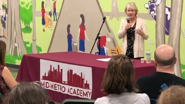 CustomFlyingDiscs.Com