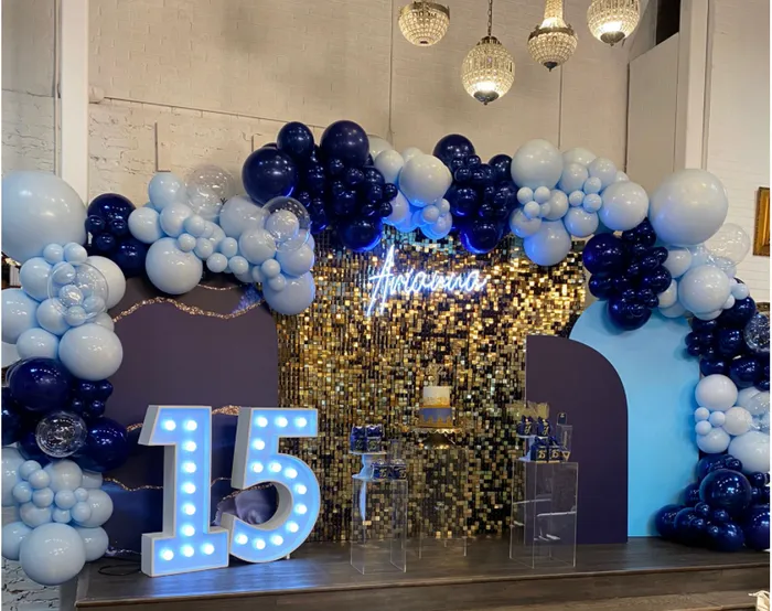 CustomFlyingDiscs.Com