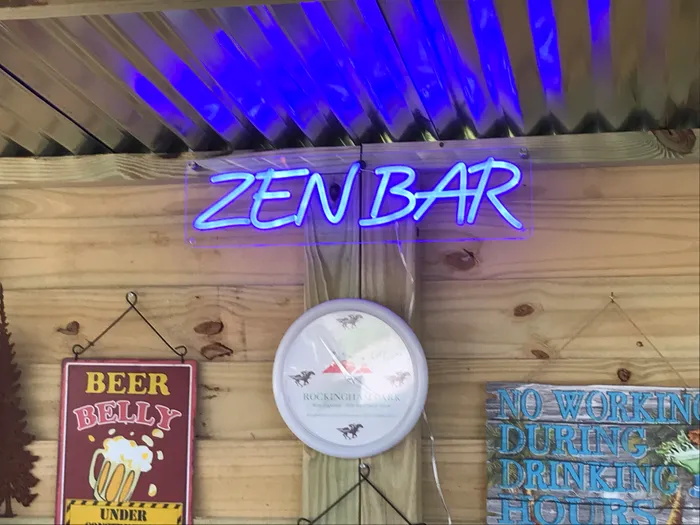 CustomFlyingDiscs.Com