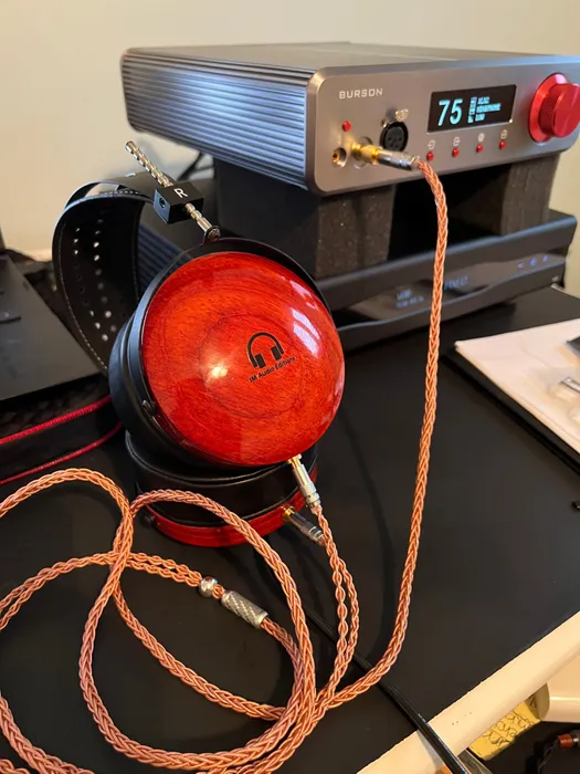 CustomFlyingDiscs.Com