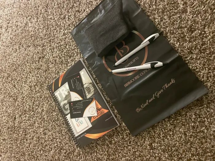 CustomFlyingDiscs.Com