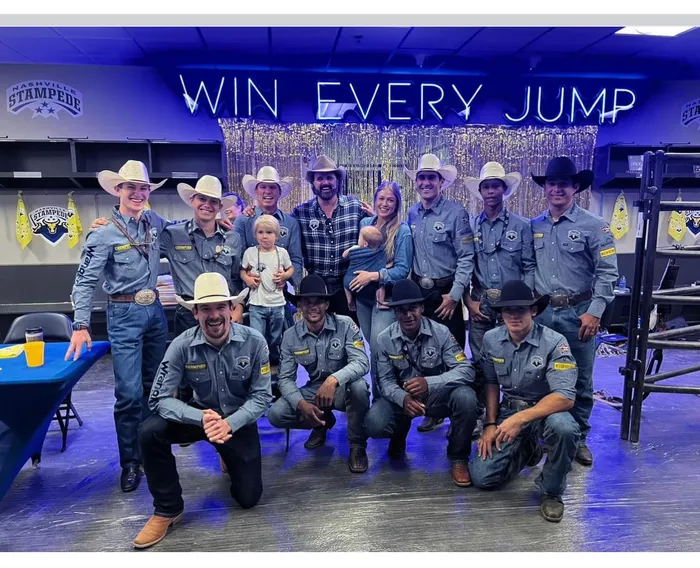 CustomFlyingDiscs.Com