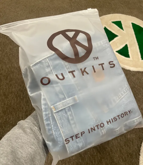 CustomFlyingDiscs.Com - Zipper Frosted Bag