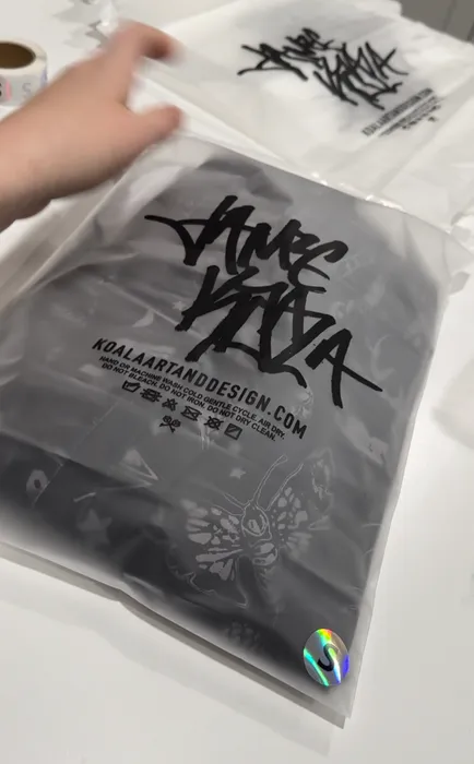 CustomFlyingDiscs.Com - Zipper Frosted Bag