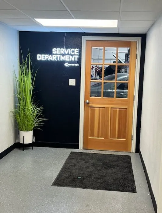 CustomFlyingDiscs.Com - Custom Neon Sign