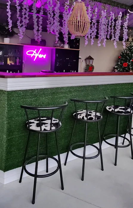 CustomFlyingDiscs.Com - Custom Neon Sign