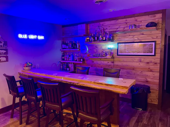 CustomFlyingDiscs.Com - Custom Neon Sign