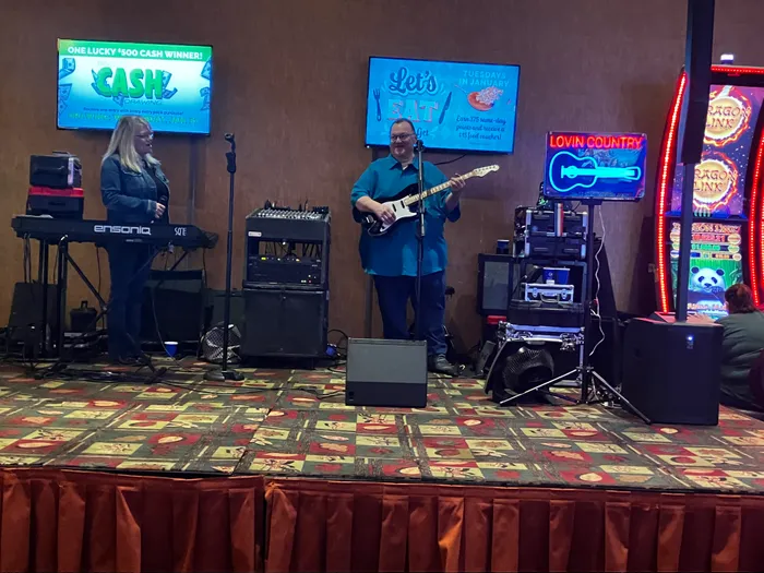 CustomFlyingDiscs.Com - Artwork Neon Sign