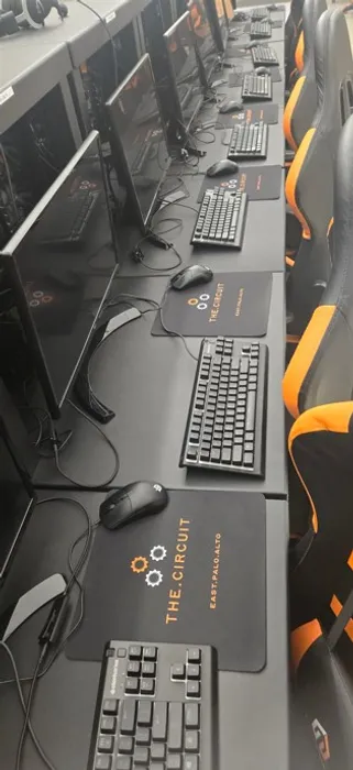 CustomFlyingDiscs.Com - Custom Square Mouse Pad