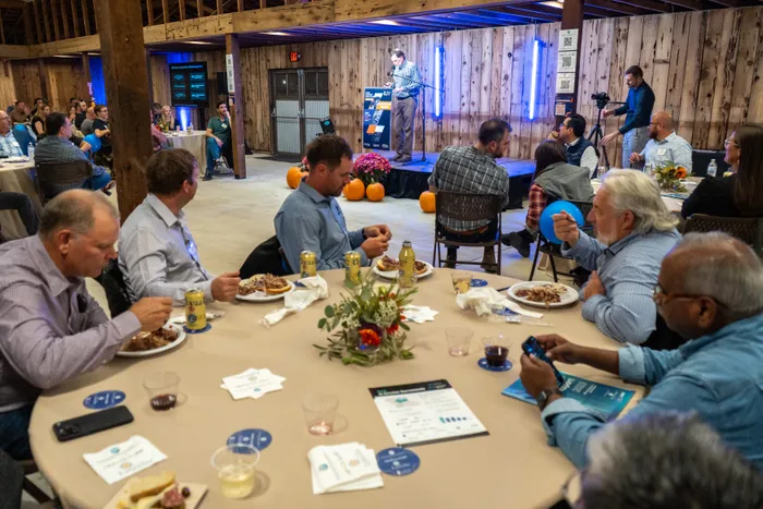 CustomFlyingDiscs.Com - Custom Beverage Napkin