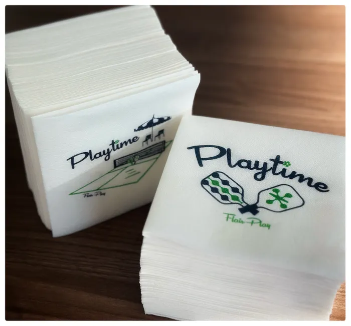 CustomFlyingDiscs.Com - Custom Linen Beverage Napkin