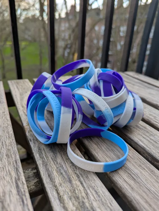 CustomFlyingDiscs.Com - Debossed