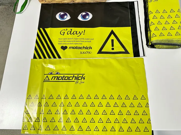 CustomFlyingDiscs.Com - Custom Poly Mailer