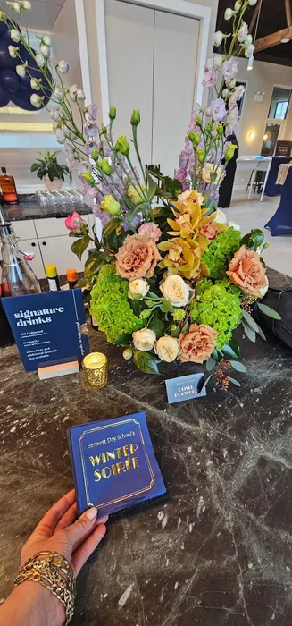 CustomFlyingDiscs.Com - Custom Foil Stamped Beverage Napkin