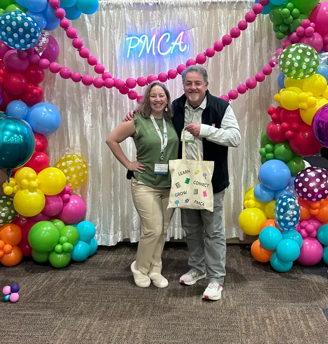 CustomFlyingDiscs.Com - Custom Neon Sign