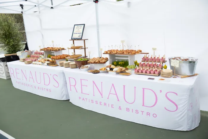 CustomFlyingDiscs.Com - Custom Rectangle Table Covers