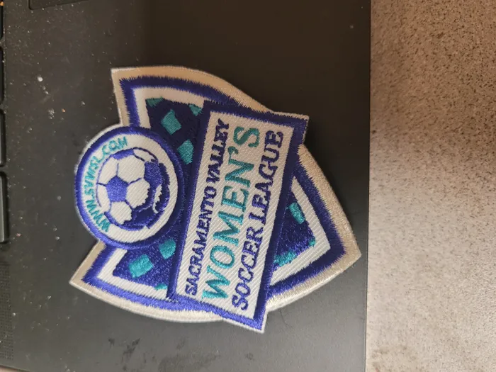 CustomFlyingDiscs.Com - Embroidered Patches