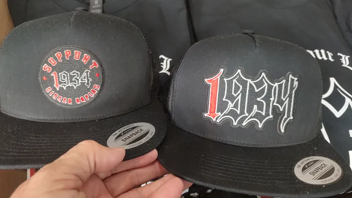 CustomFlyingDiscs.Com - Embroidered Patches