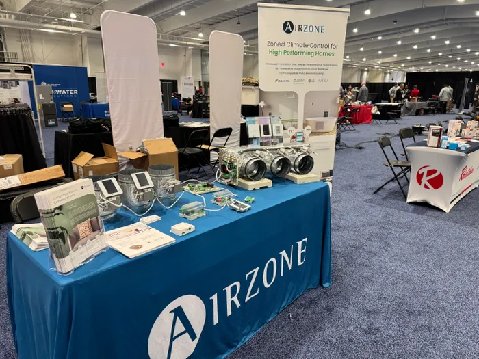 CustomFlyingDiscs.Com - Custom Rectangle Table Covers