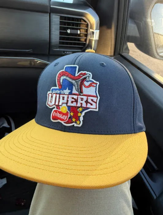 CustomFlyingDiscs.Com - Embroidered Patches