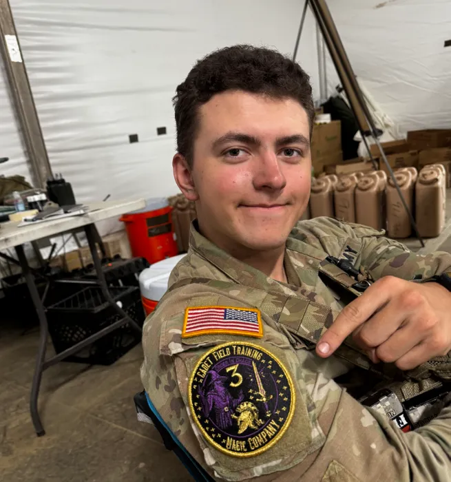 CustomFlyingDiscs.Com - Embroidered Patches